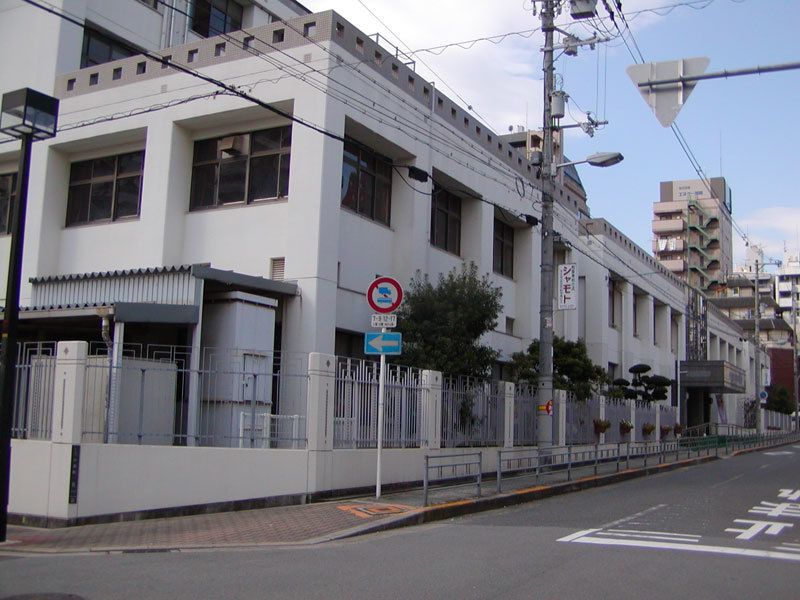 夕陽丘中学 大阪市天王寺区 の口コミ19件 みんなの中学校情報