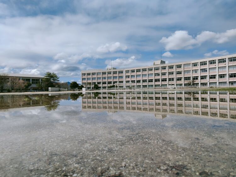 鳩山高校（埼玉県）の情報（偏差値・口コミなど） | みんなの高校情報